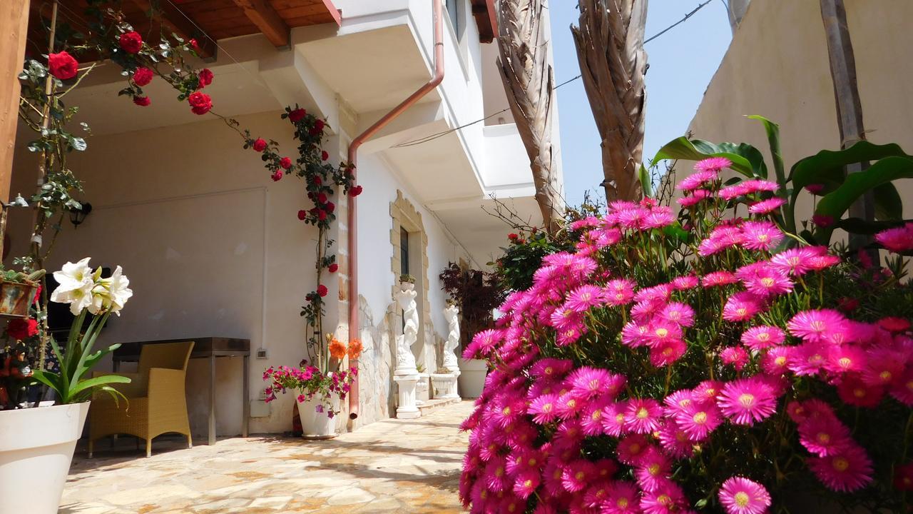Villa Raggio Di Sole Parcheggio Privato Porto Cesareo Zewnętrze zdjęcie