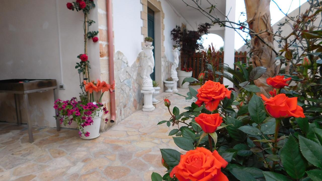 Villa Raggio Di Sole Parcheggio Privato Porto Cesareo Zewnętrze zdjęcie