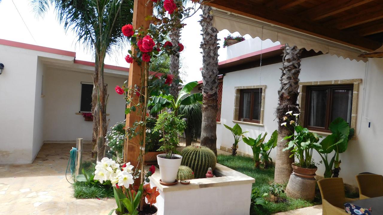 Villa Raggio Di Sole Parcheggio Privato Porto Cesareo Zewnętrze zdjęcie